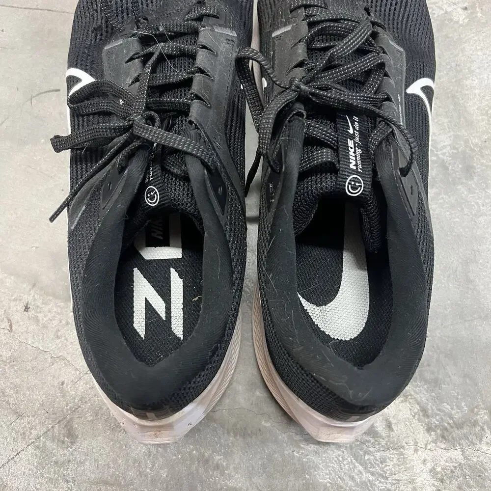 Nike Air Zoom Pegasus 40 White Black Running Shoes Men's Size 13 DV3853-001